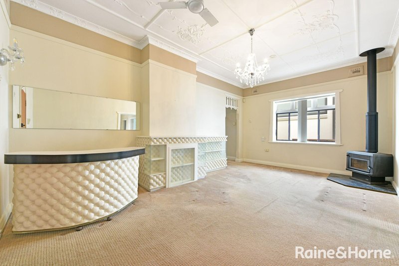 Photo - 86 Cabarita Road, Cabarita NSW 2137 - Image 3