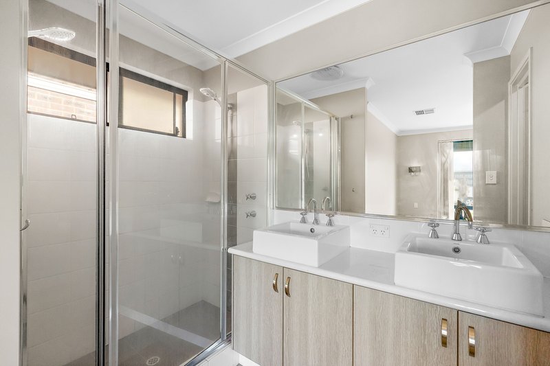 Photo - 86 Camelot Street, Baldivis WA 6171 - Image 5
