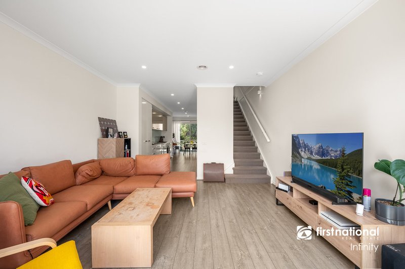 Photo - 86 Camera Walk, Coburg North VIC 3058 - Image 6