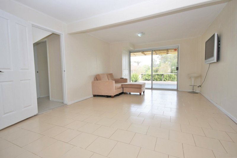 Photo - 86 Cammaray Drive, Sanctuary Point NSW 2540 - Image 6