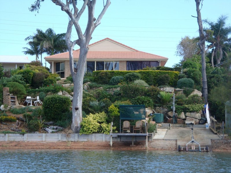 86 Canaipa Point Drive, Russell Island QLD 4184