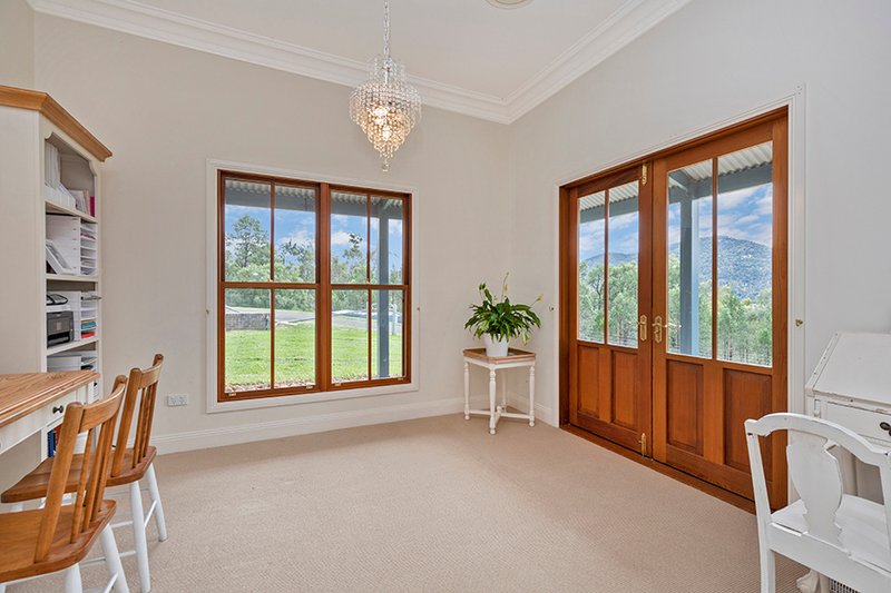 Photo - 86 Catherine Way, Tamworth NSW 2340 - Image 9