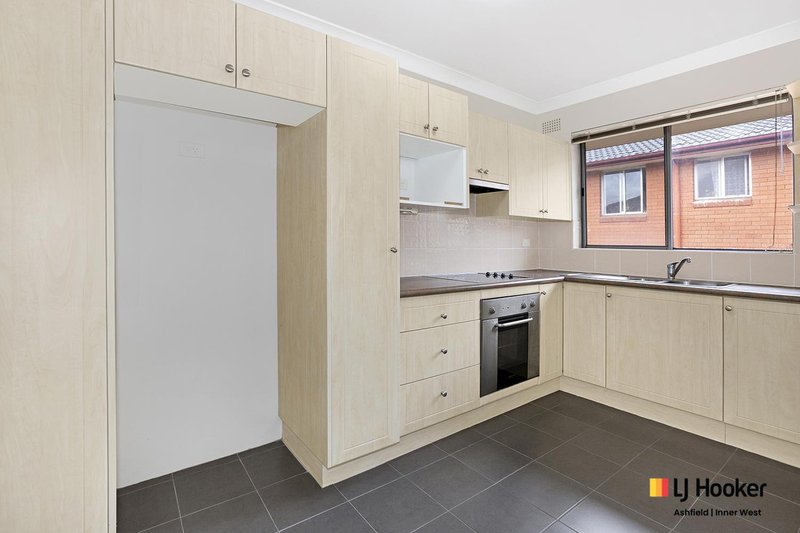 Photo - 8/6 Church Street, Ashfield NSW 2131 - Image 3