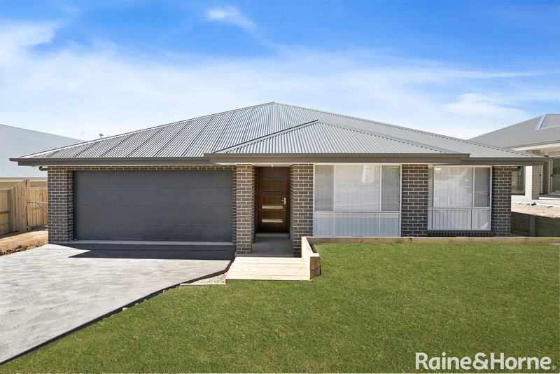 86 Darraby Drive, Moss Vale NSW 2577