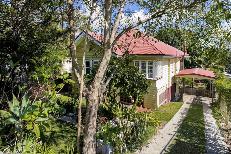 Photo - 86 Dawson Parade, Keperra QLD 4054 - Image 8