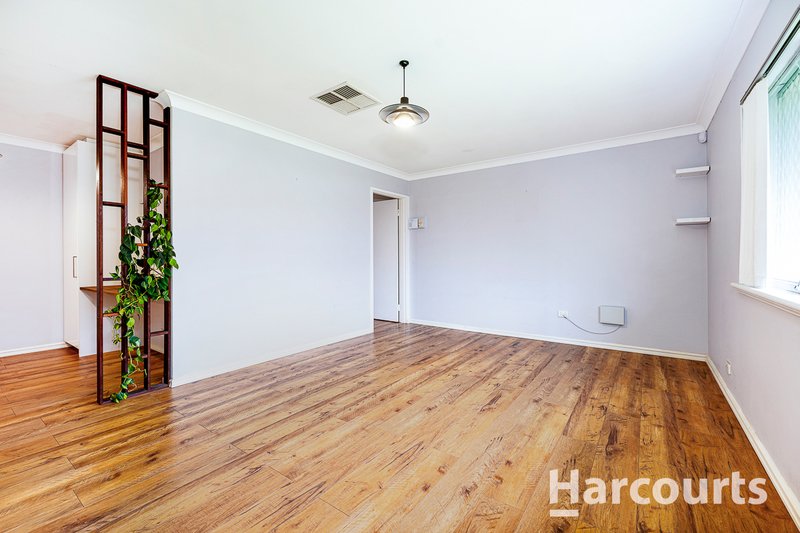 Photo - 86 Dundebar Road, Wanneroo WA 6065 - Image 8