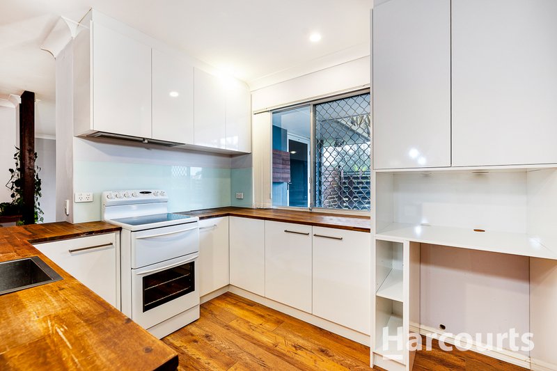 Photo - 86 Dundebar Road, Wanneroo WA 6065 - Image 15