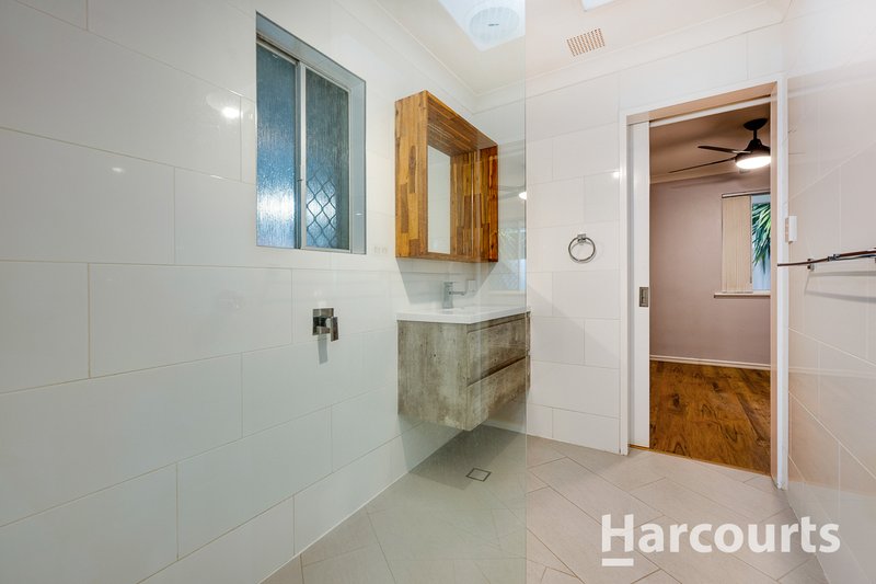 Photo - 86 Dundebar Road, Wanneroo WA 6065 - Image 23