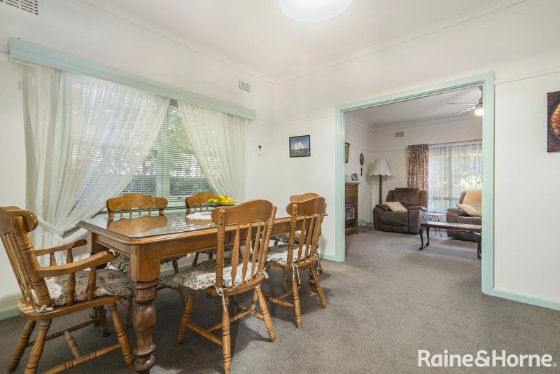 Photo - 86 Edgecombe Street, Kyneton VIC 3444 - Image 4