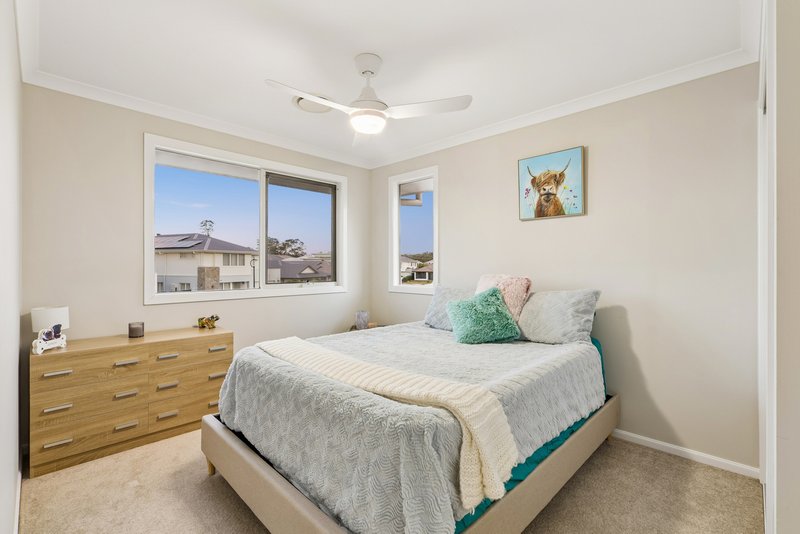 Photo - 86 Emerald Drive, Helensvale QLD 4212 - Image 13