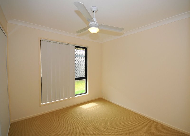 Photo - 86 Endeavour Way, Eli Waters QLD 4655 - Image 7