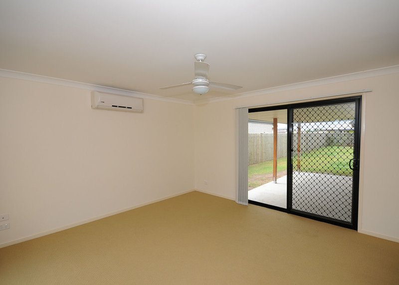 Photo - 86 Endeavour Way, Eli Waters QLD 4655 - Image 11