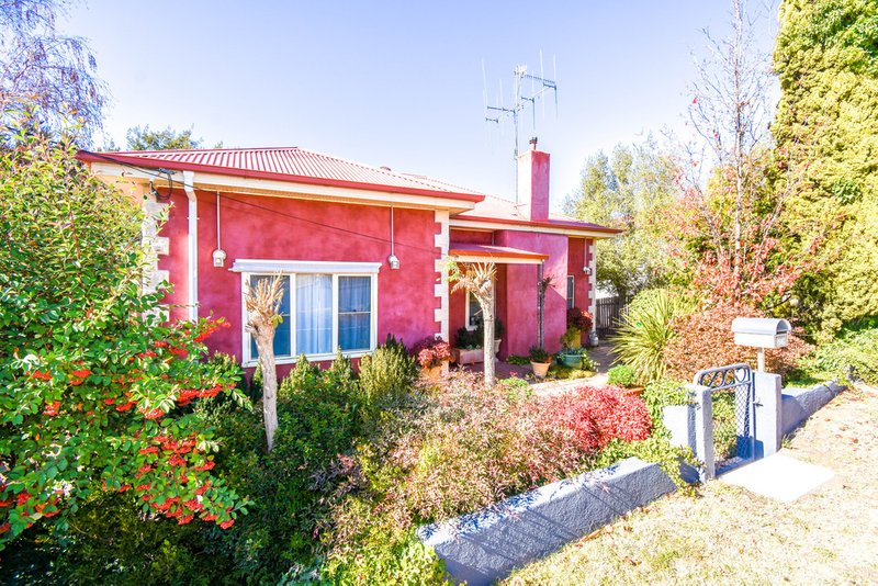 86 Esrom Street, West Bathurst NSW 2795