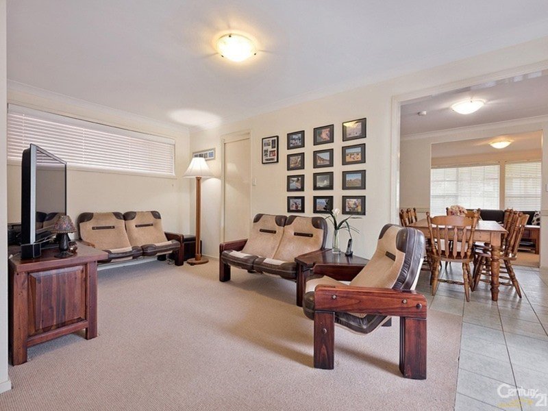 Photo - 86 Farm Road , Springwood NSW 2777 - Image 6