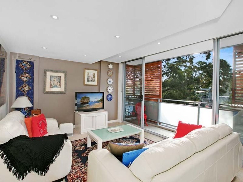 Photo - 8/6 Foley Street, Mona Vale NSW 2103 - Image 2