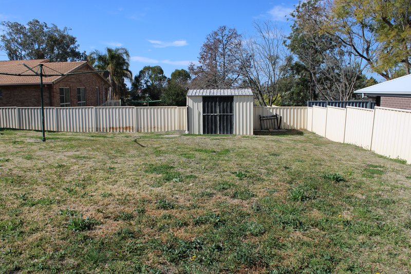 Photo - 86 Froude Street, Inverell NSW 2360 - Image 15