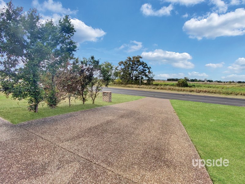 Photo - 86 Golf Links Drive, Gatton QLD 4343 - Image 2