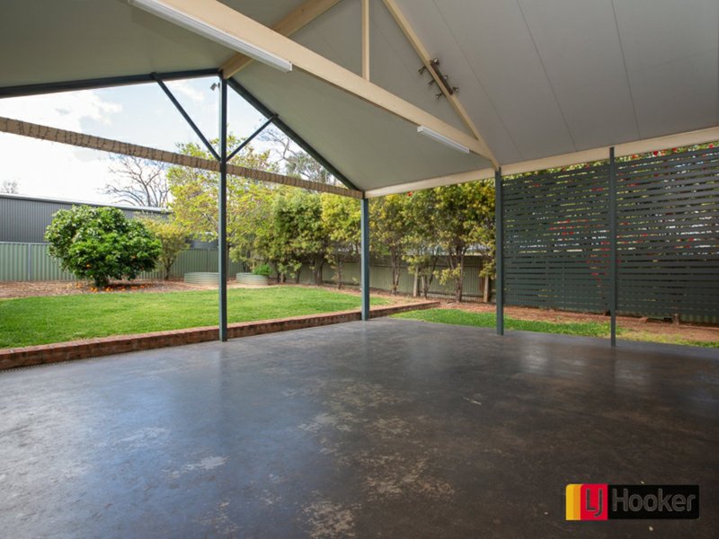 Photo - 86 Griffin Avenue, East Tamworth NSW 2340 - Image 2