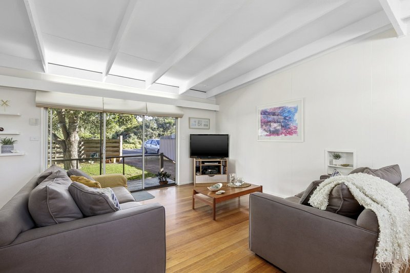 Photo - 86 Harvey Road, St Leonards VIC 3223 - Image 2