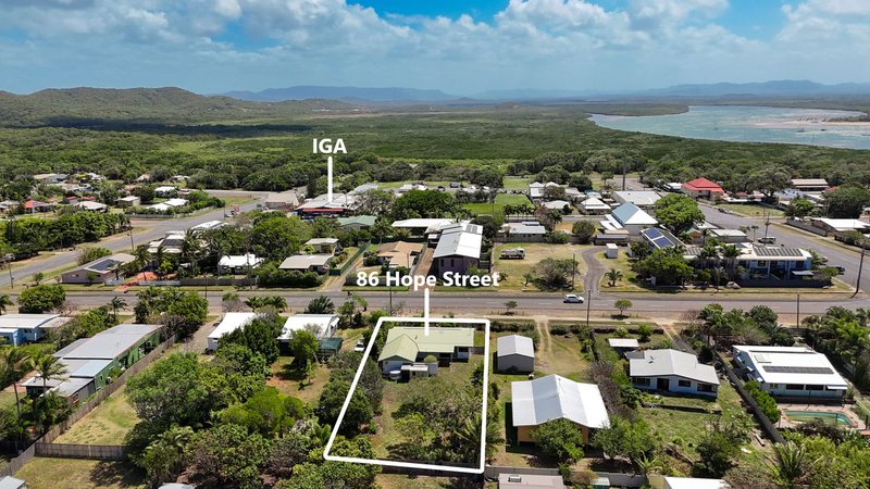 86 Hope Street, Cooktown QLD 4895