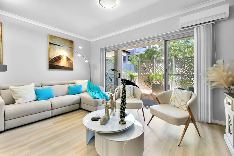 Photo - 8/6 Ibera Way, Success WA 6164 - Image 11