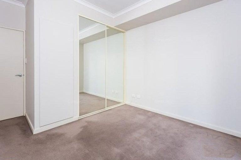 Photo - 8/6 Ibera Way, Success WA 6164 - Image 21