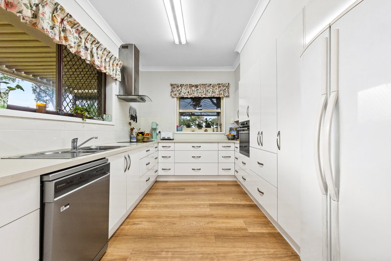 Photo - 86 Kelsey Road, Noraville NSW 2263 - Image 3