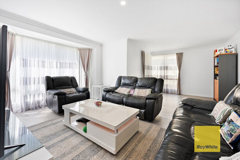 Photo - 86 Kingfisher Avenue, Ballajura WA 6066 - Image 4