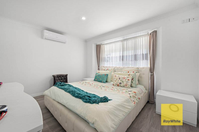 Photo - 86 Kingfisher Avenue, Ballajura WA 6066 - Image 8