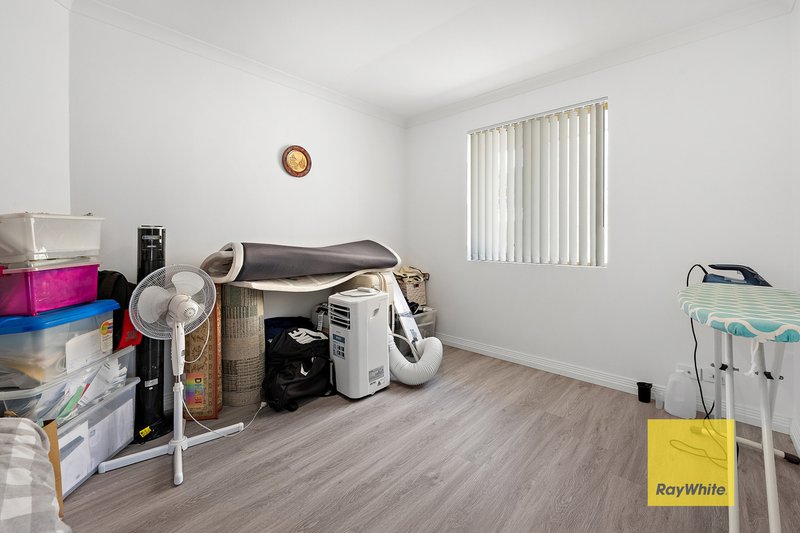 Photo - 86 Kingfisher Avenue, Ballajura WA 6066 - Image 18