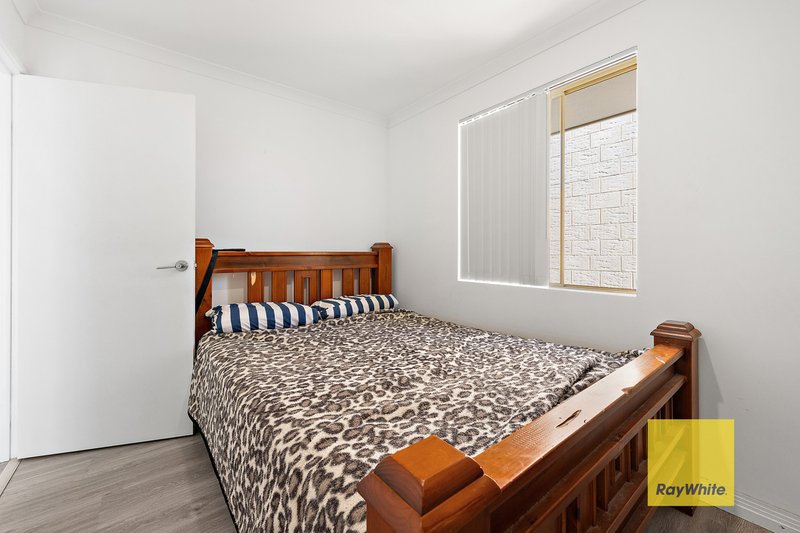 Photo - 86 Kingfisher Avenue, Ballajura WA 6066 - Image 20