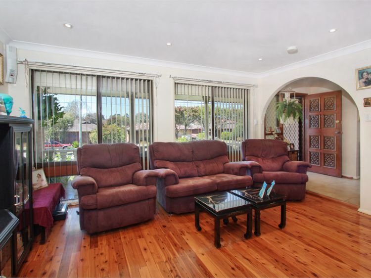 Photo - 86 Kootingal Street, Greystanes NSW 2145 - Image 4