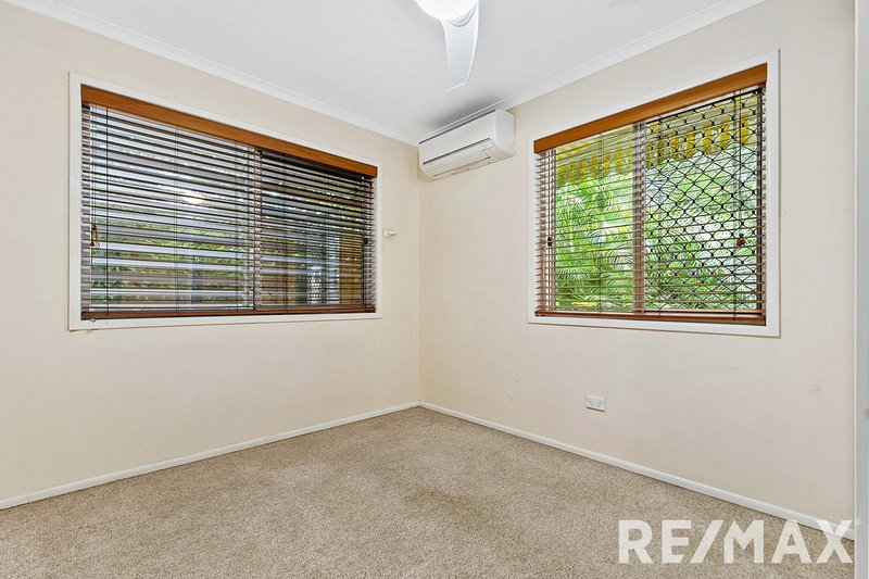 Photo - 86 Lauren Street, Urangan QLD 4655 - Image 9