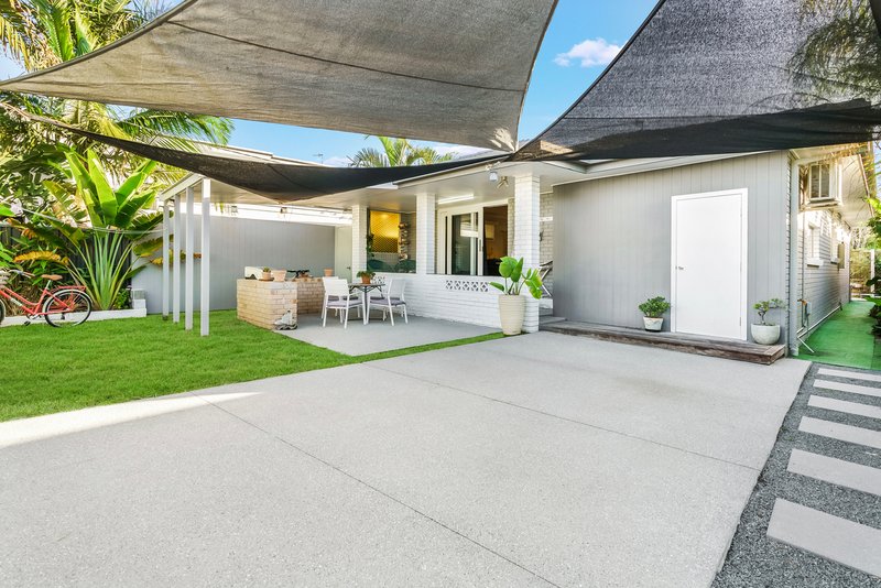 Photo - 86 Leyte Avenue, Palm Beach QLD 4221 - Image 22