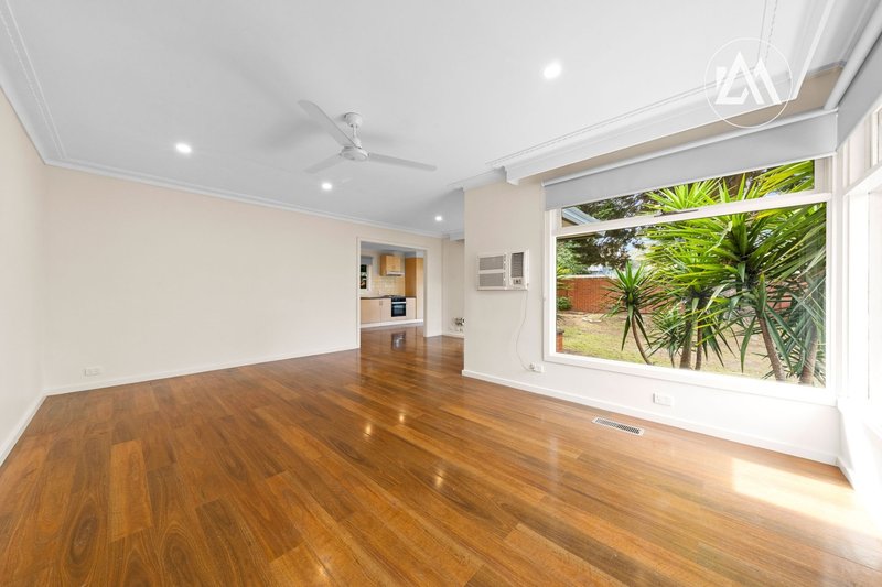 Photo - 86 Lindrum Road, Frankston VIC 3199 - Image 3
