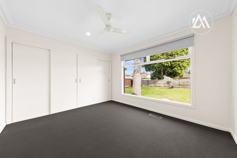 Photo - 86 Lindrum Road, Frankston VIC 3199 - Image 5