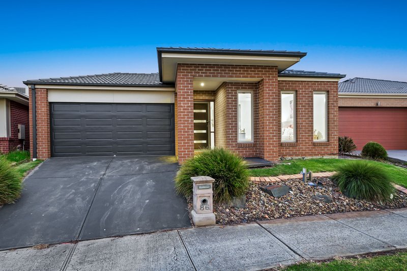 Photo - 86 Mackillop Way, Clyde North VIC 3978 - Image 16