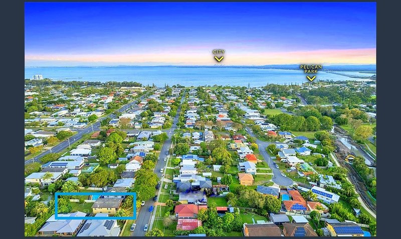 Photo - 86 Mclennan Street, Woody Point QLD 4019 - Image 14