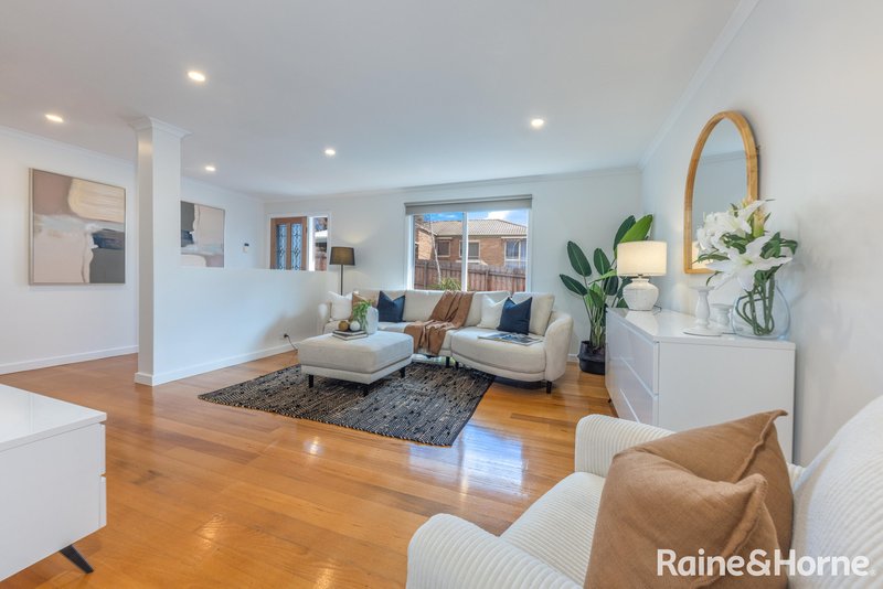 Photo - 86 Melba Avenue, Sunbury VIC 3429 - Image 4