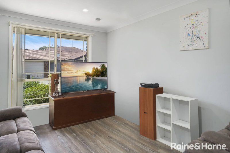 Photo - 8/6 Michael Place, Ingleburn NSW 2565 - Image 3