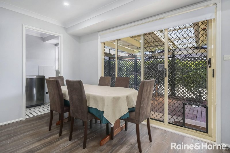 Photo - 8/6 Michael Place, Ingleburn NSW 2565 - Image 7