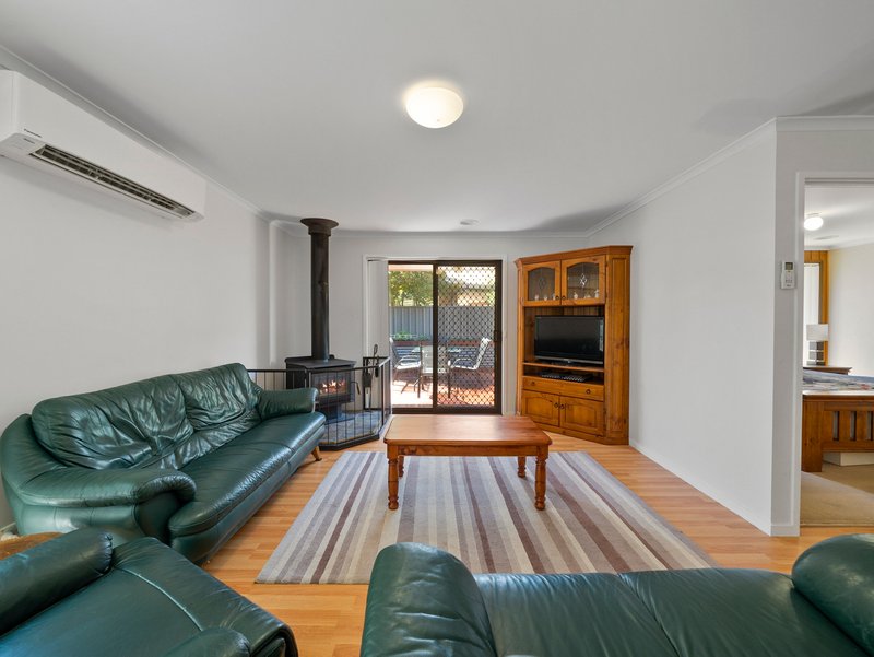 Photo - 86 Monds Avenue, Benalla VIC 3672 - Image 4