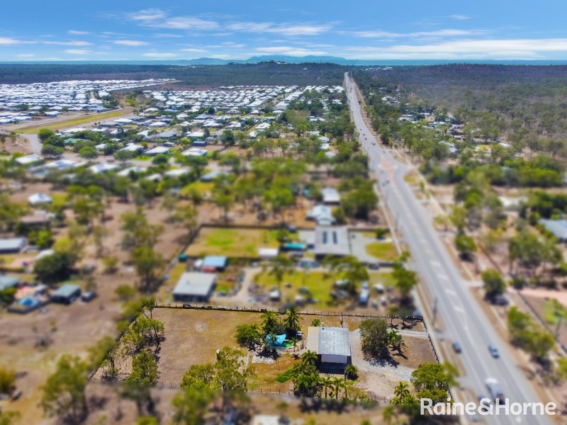 Photo - 86 Mount Low Parkway, Mount Low QLD 4818 - Image 12