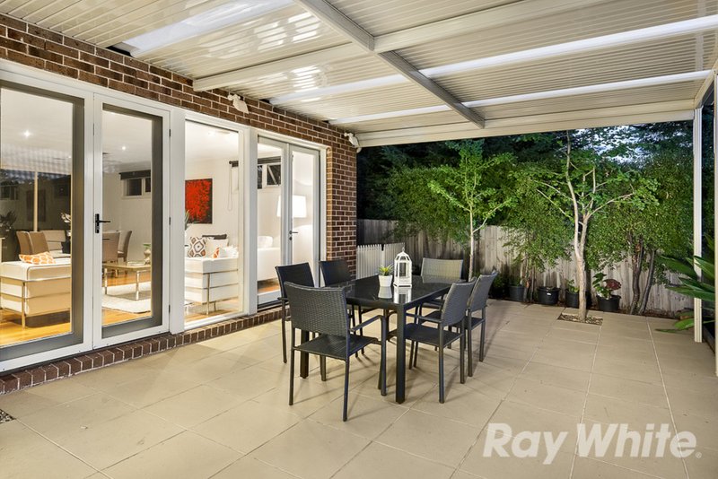 Photo - 86 Murray Drive, Burwood VIC 3125 - Image 10