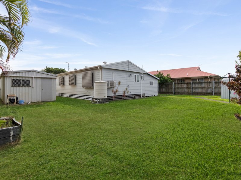 Photo - 86 North Street, Point Vernon QLD 4655 - Image 15