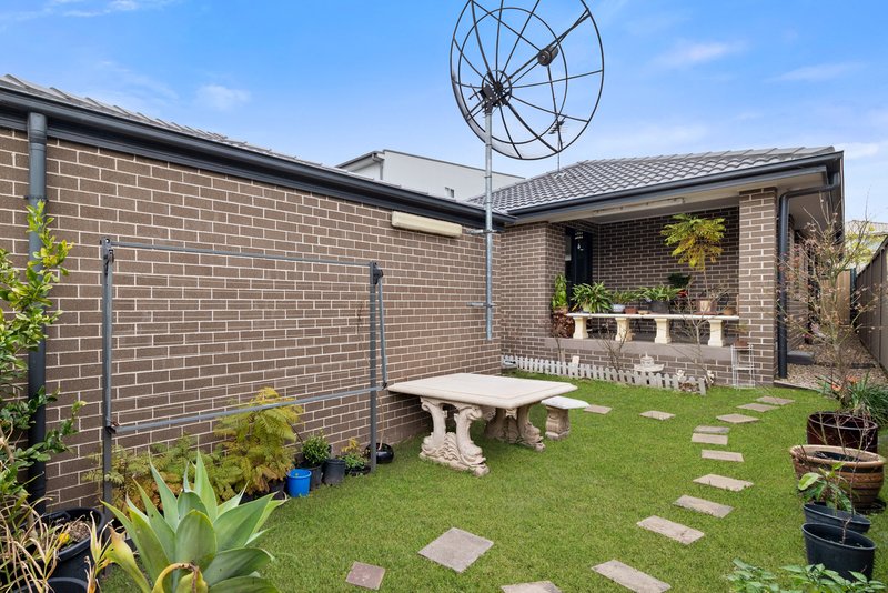 Photo - 86 Passendale Road, Edmondson Park NSW 2174 - Image 12