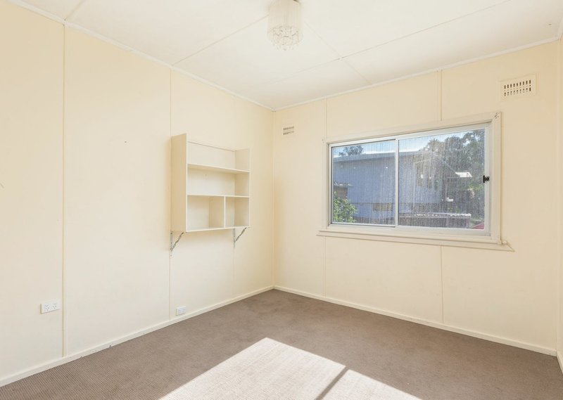 Photo - 86 Queen Street, Wingham NSW 2429 - Image 7