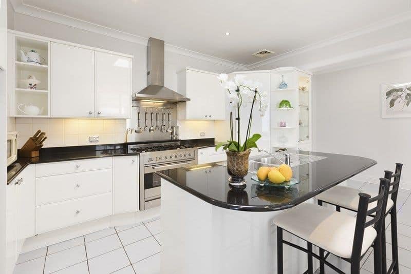 Photo - 86 Reynolds Street, Balmain NSW 2041 - Image 2