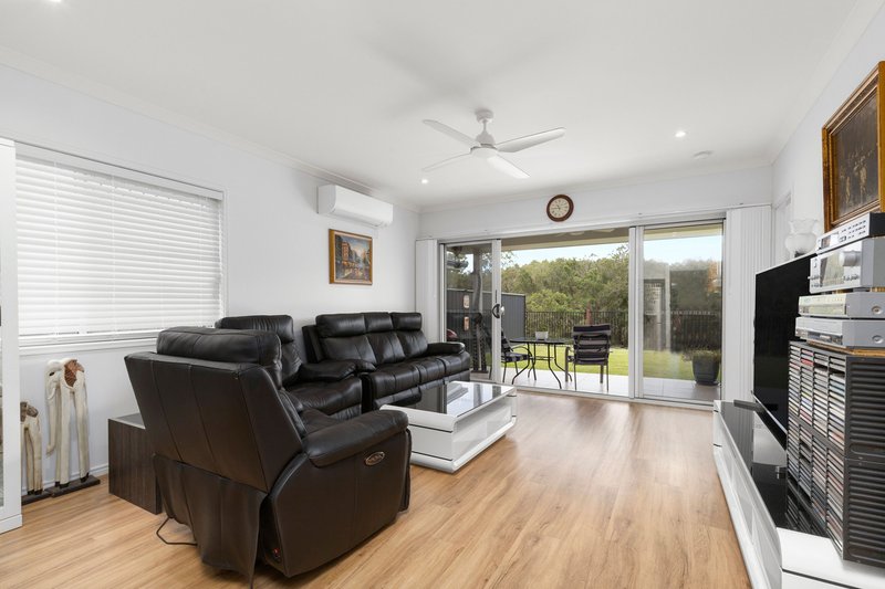 Photo - 86 Shoreview Blvd , Griffin QLD 4503 - Image 6