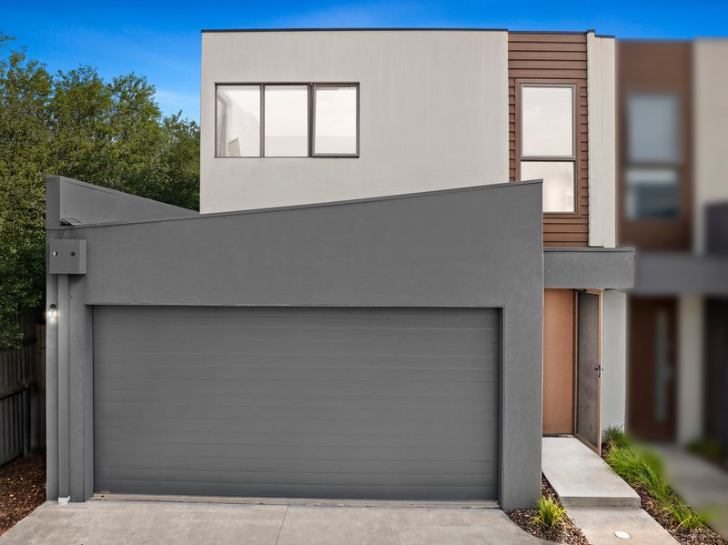 8/6 Sommerville Avenue, Mernda VIC 3754